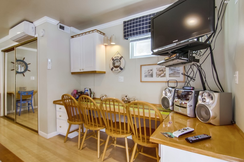 Virtual tour photo 17 of 53 for 3530 Ethan Allen Ave