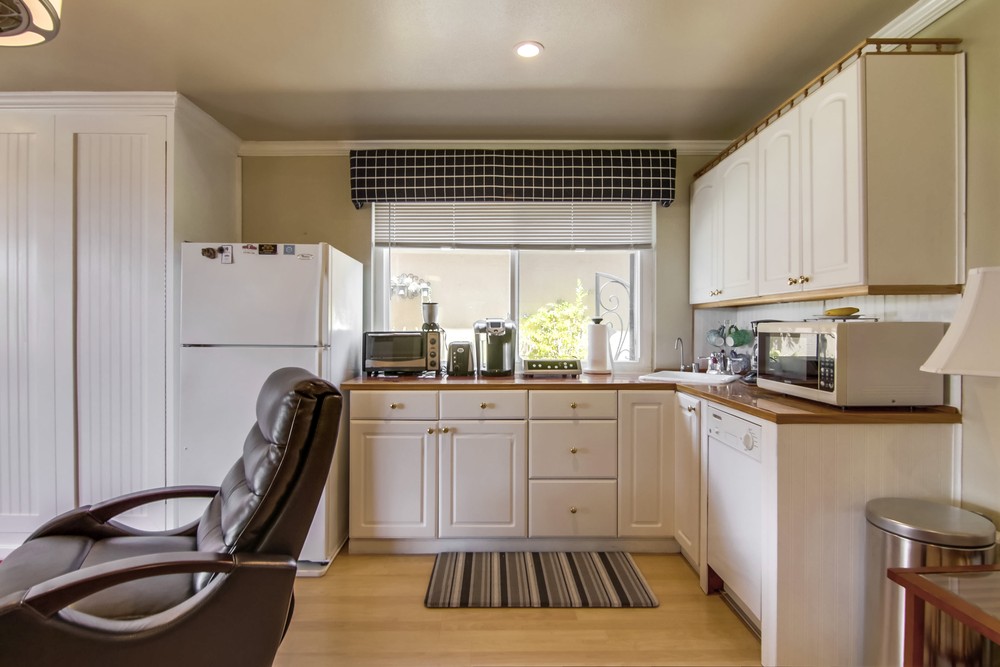 Virtual tour photo 20 of 53 for 3530 Ethan Allen Ave