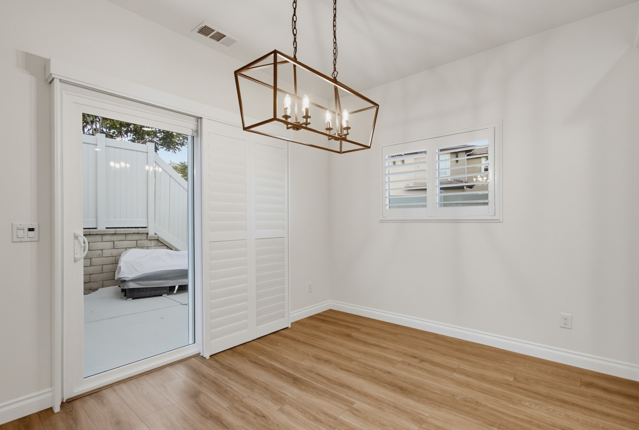 Virtual tour photo 16 of 65 for 35309 Kinsky Wy