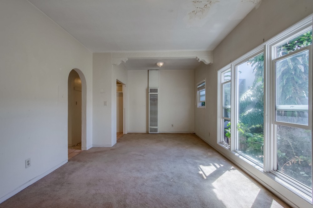 Virtual tour photo 4 of 43 for 3531 1st Ave