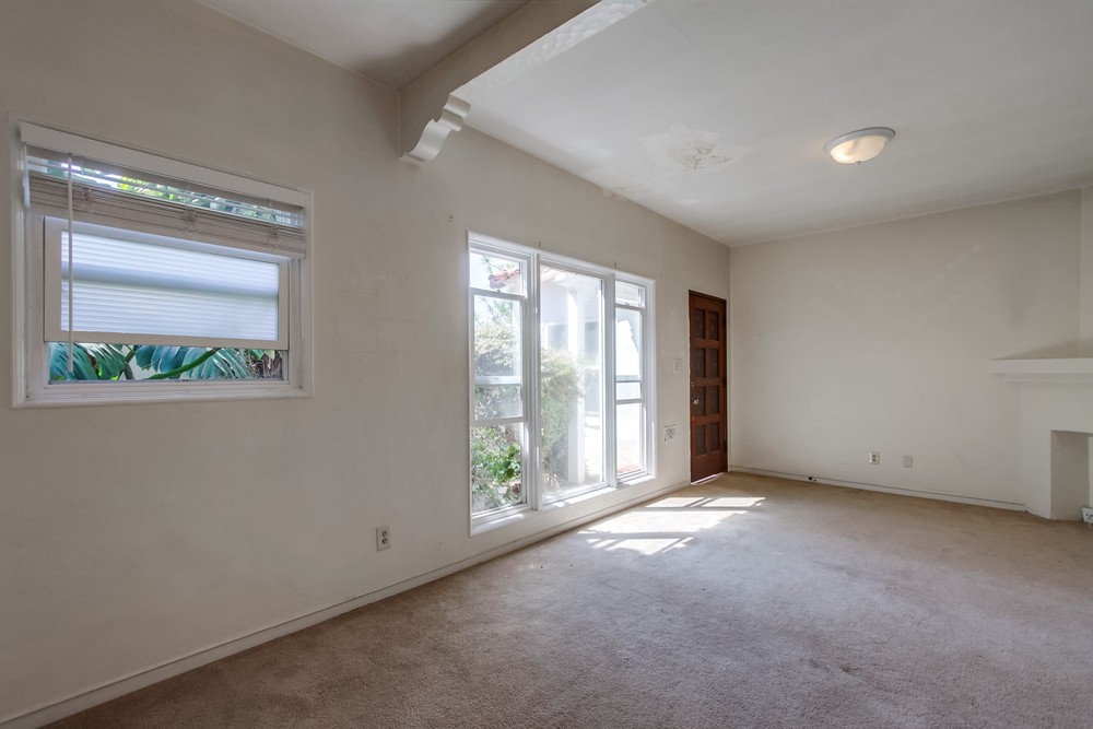Virtual tour photo 6 of 43 for 3531 1st Ave