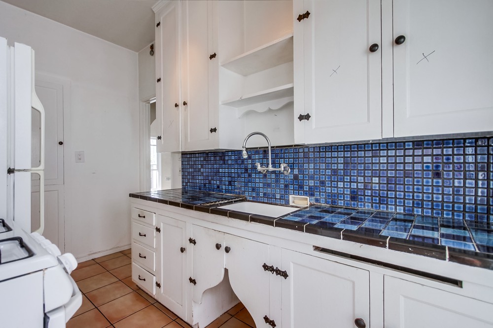 Virtual tour photo 20 of 43 for 3531 1st Ave