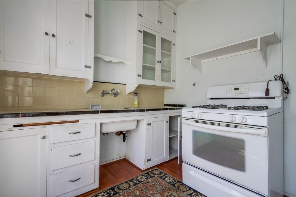 Virtual tour photo 33 of 43 for 3531 1st Ave