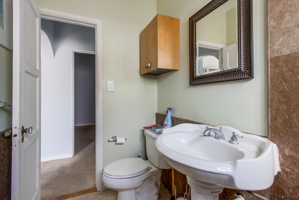 Virtual tour photo 36 of 43 for 3531 1st Ave