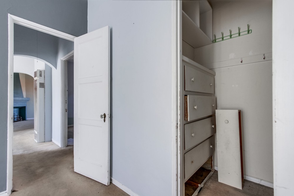 Virtual tour photo 40 of 43 for 3531 1st Ave