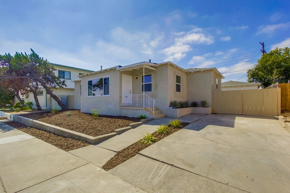 Virtual tour photo 5 of 35 for 3532 College Ave