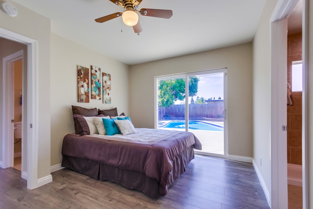 Virtual tour photo 19 of 35 for 3532 College Ave