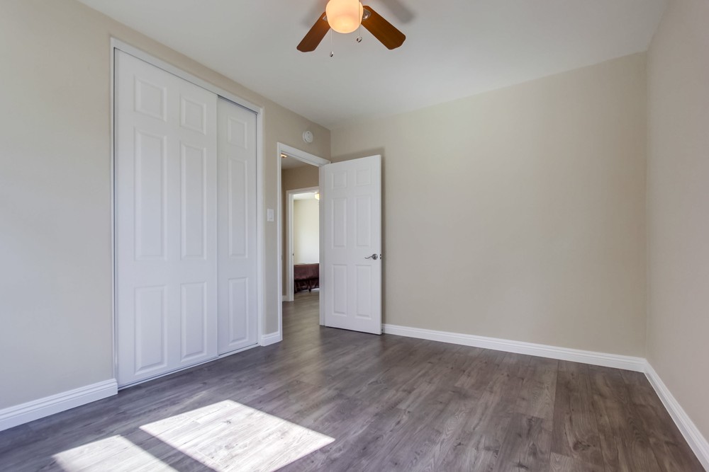 Virtual tour photo 24 of 35 for 3532 College Ave