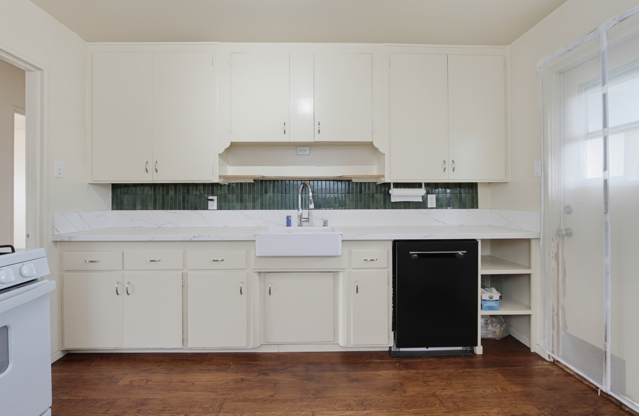 Virtual tour photo 15 of 33 for 3533 Clairemont Mesa Blvd