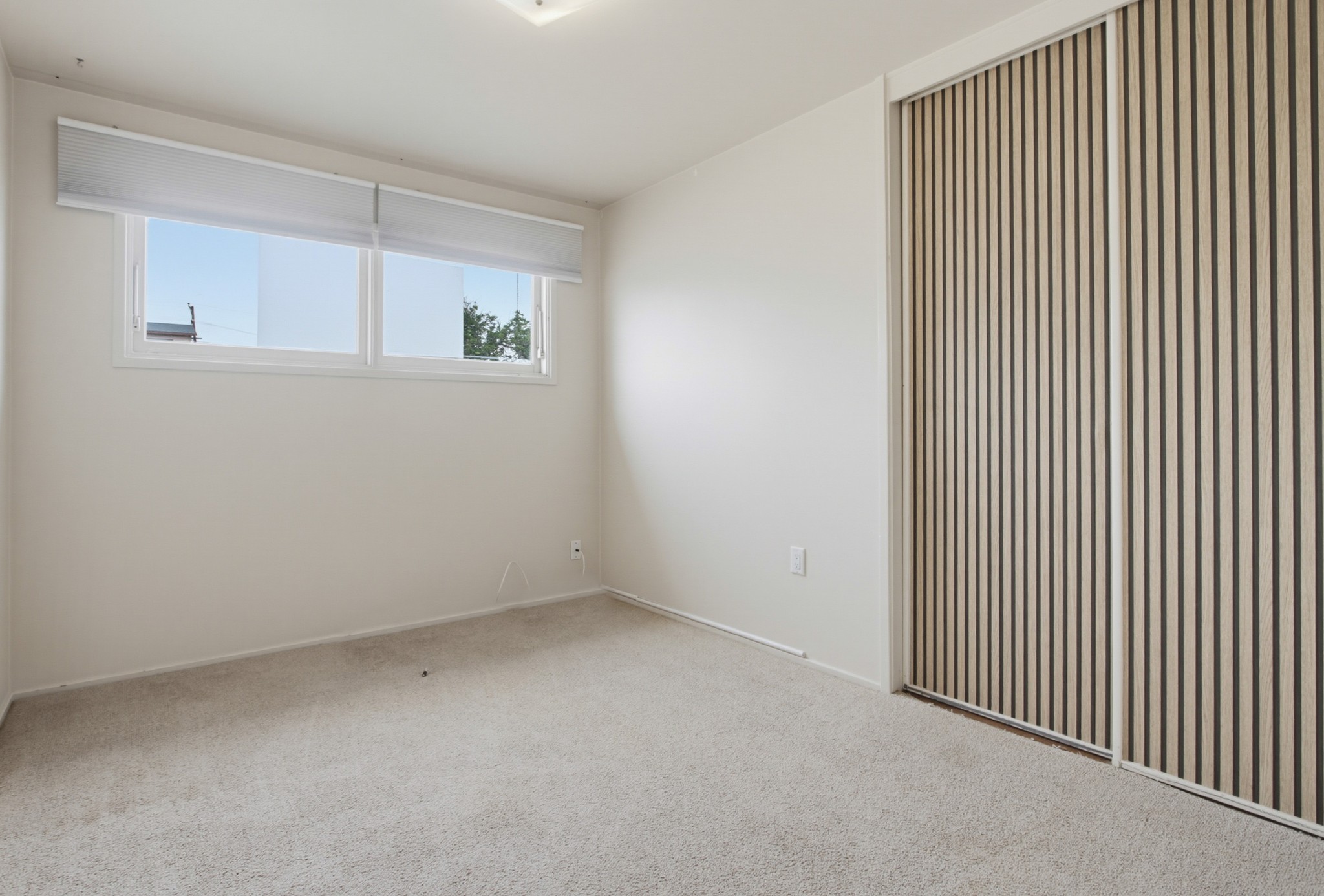 Virtual tour photo 18 of 33 for 3533 Clairemont Mesa Blvd