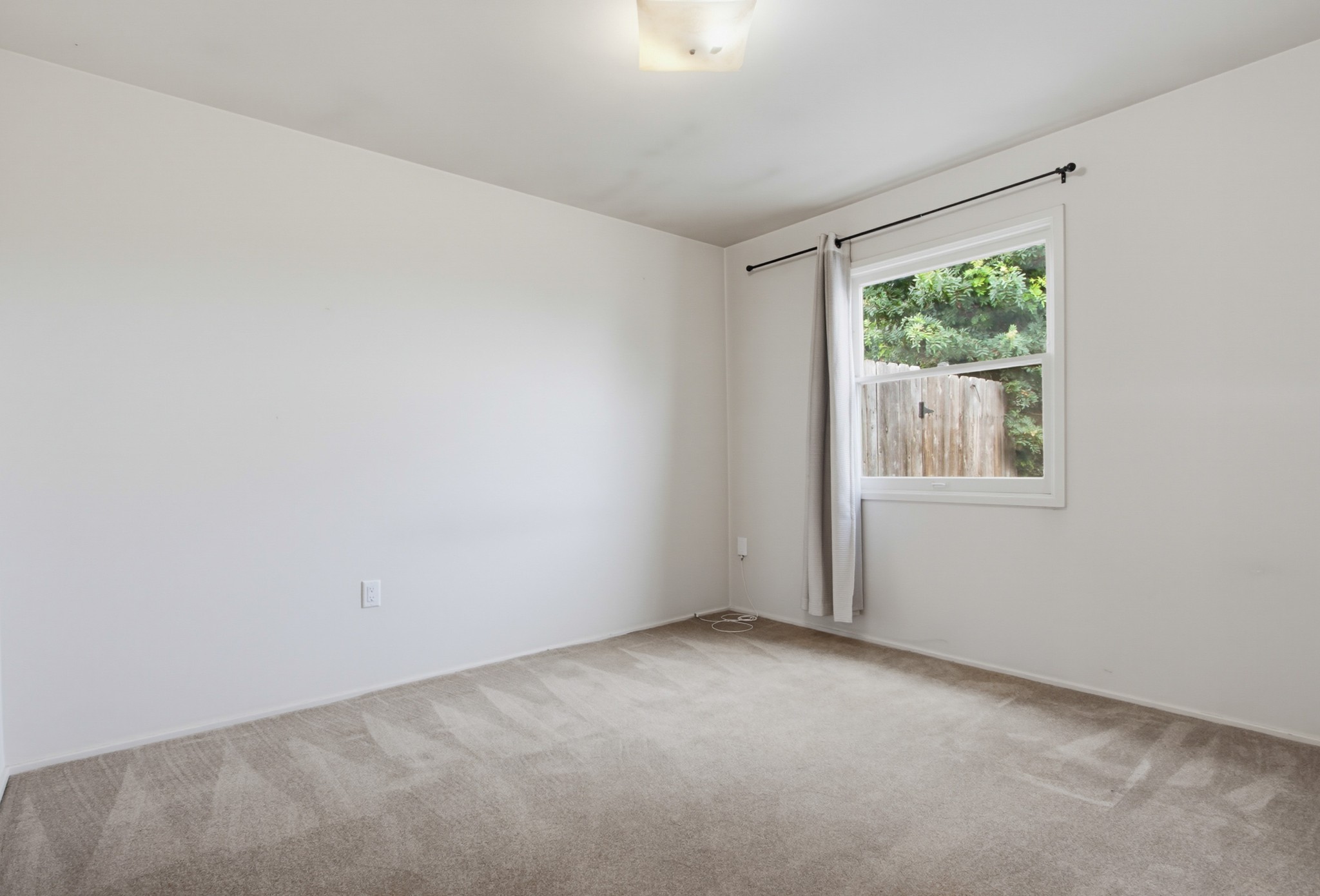 Virtual tour photo 20 of 33 for 3533 Clairemont Mesa Blvd
