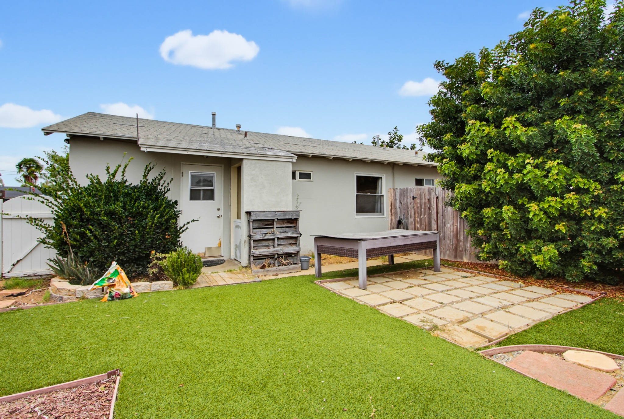 Virtual tour photo 30 of 33 for 3533 Clairemont Mesa Blvd