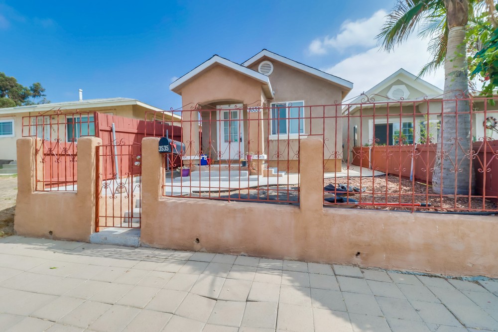 Virtual tour photo 4 of 31 for 3535 47th St