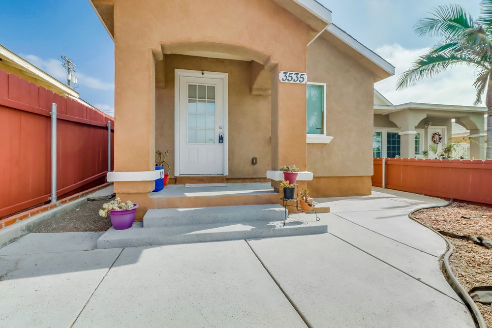 Virtual tour photo 6 of 31 for 3535 47th St