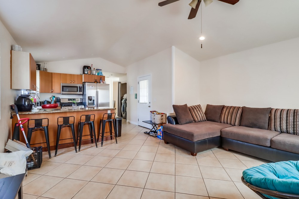 Virtual tour photo 8 of 31 for 3535 47th St