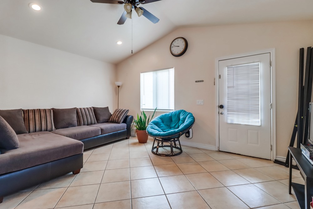 Virtual tour photo 9 of 31 for 3535 47th St
