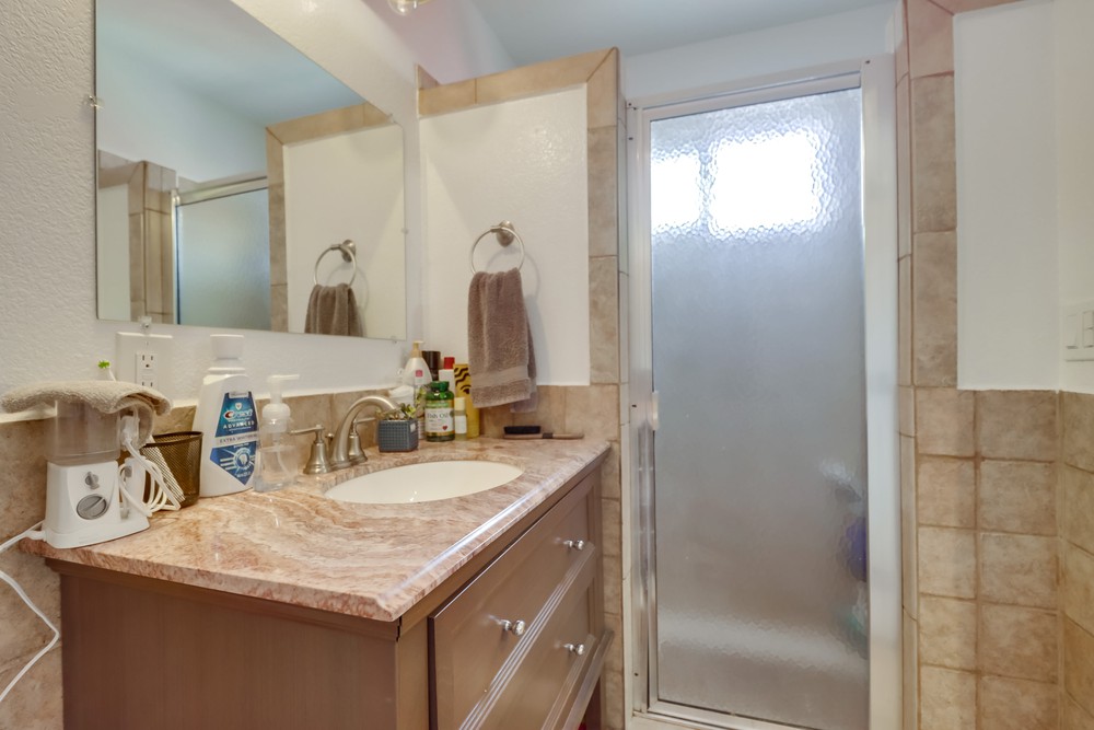 Virtual tour photo 15 of 31 for 3535 47th St