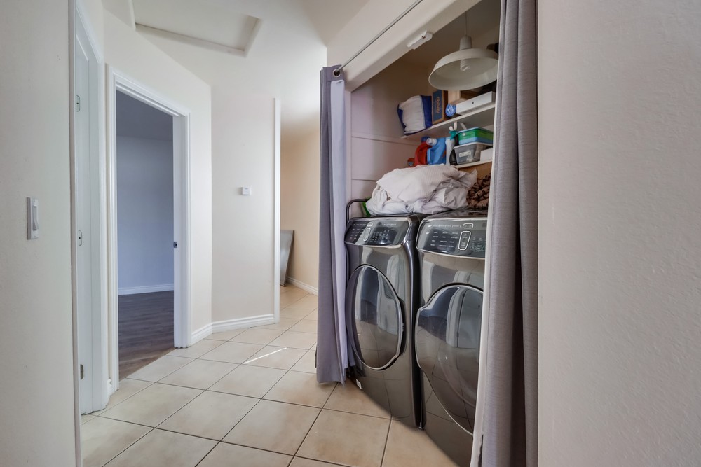 Virtual tour photo 25 of 31 for 3535 47th St