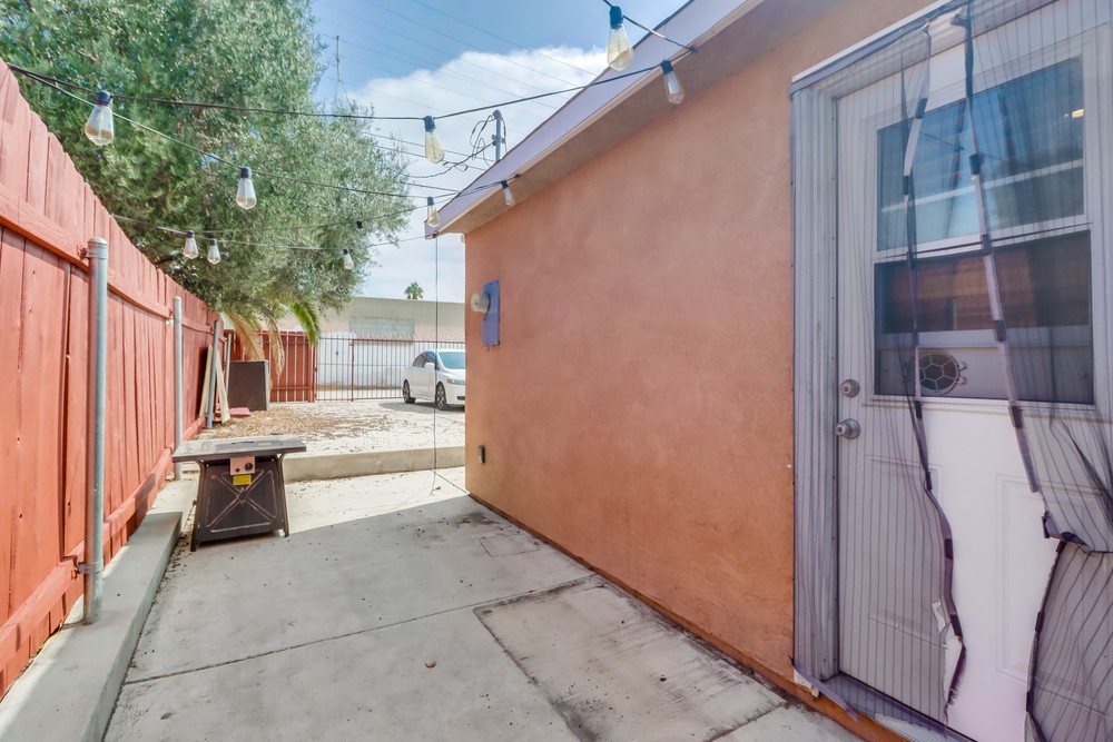 Virtual tour photo 29 of 31 for 3535 47th St