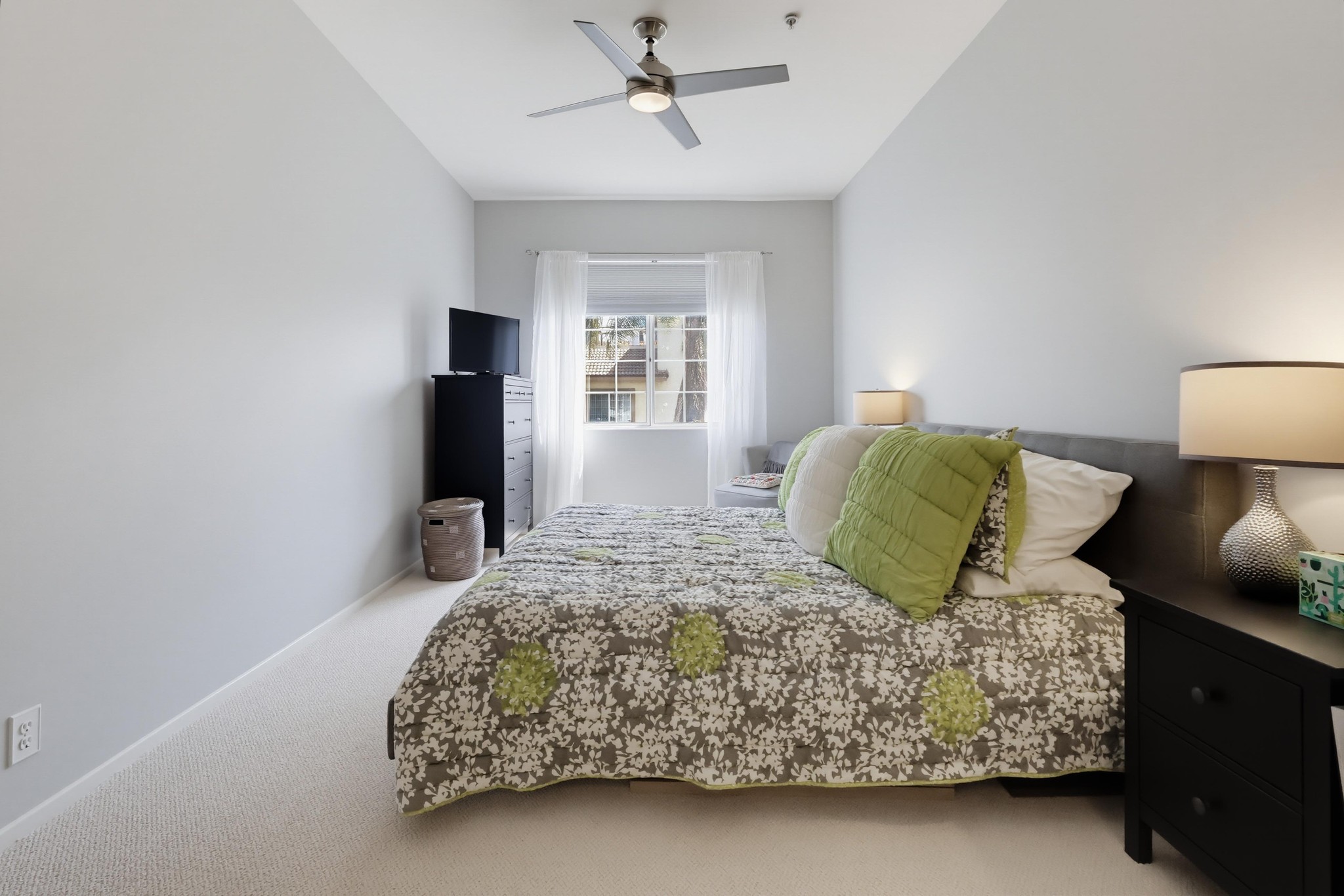 Virtual tour photo 43 of 61 for 3535 Dunn Dr