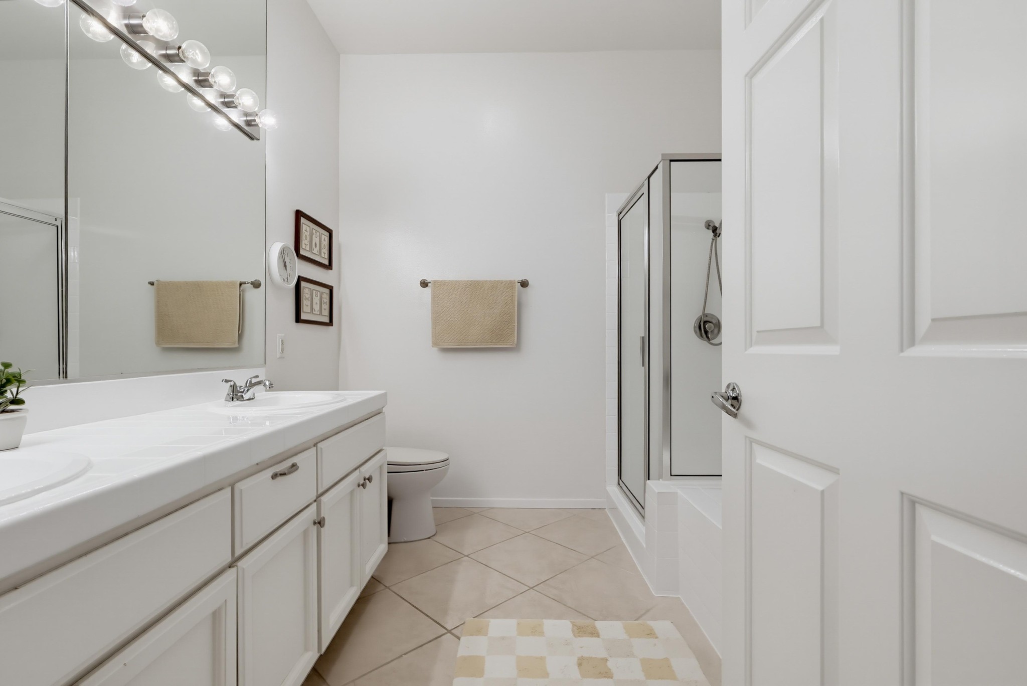 Virtual tour photo 48 of 61 for 3535 Dunn Dr