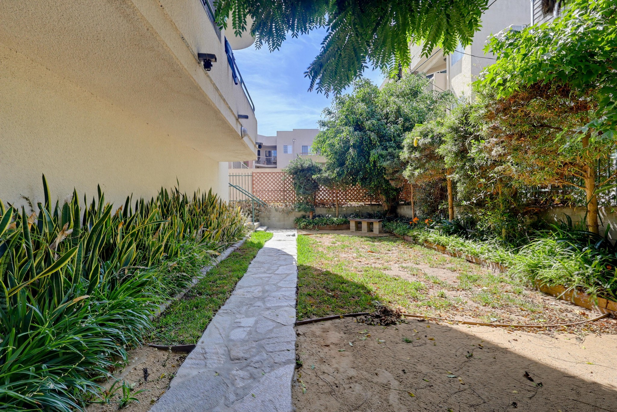 Virtual tour photo 52 of 61 for 3535 Dunn Dr