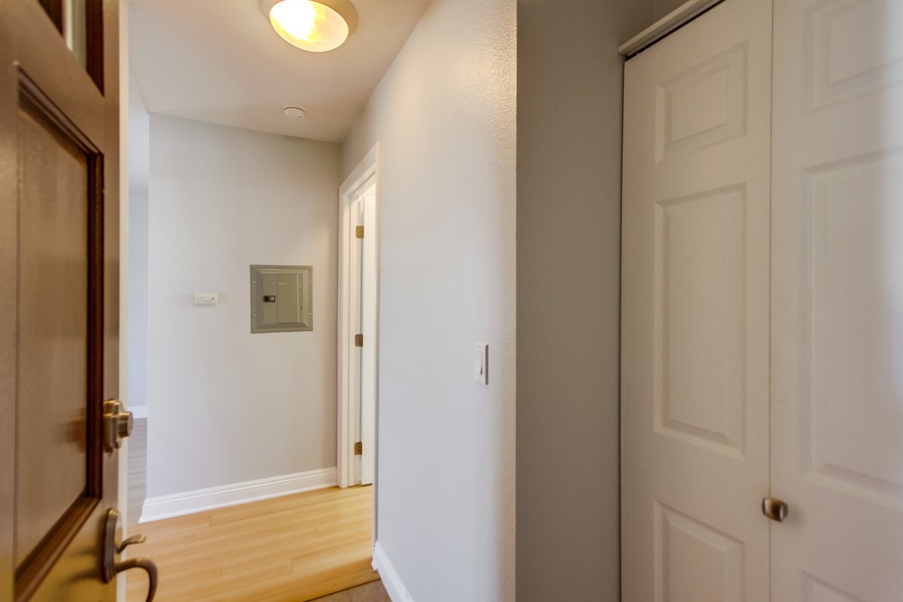 Virtual tour photo 10 of 53 for 3535 Madison Ave #109