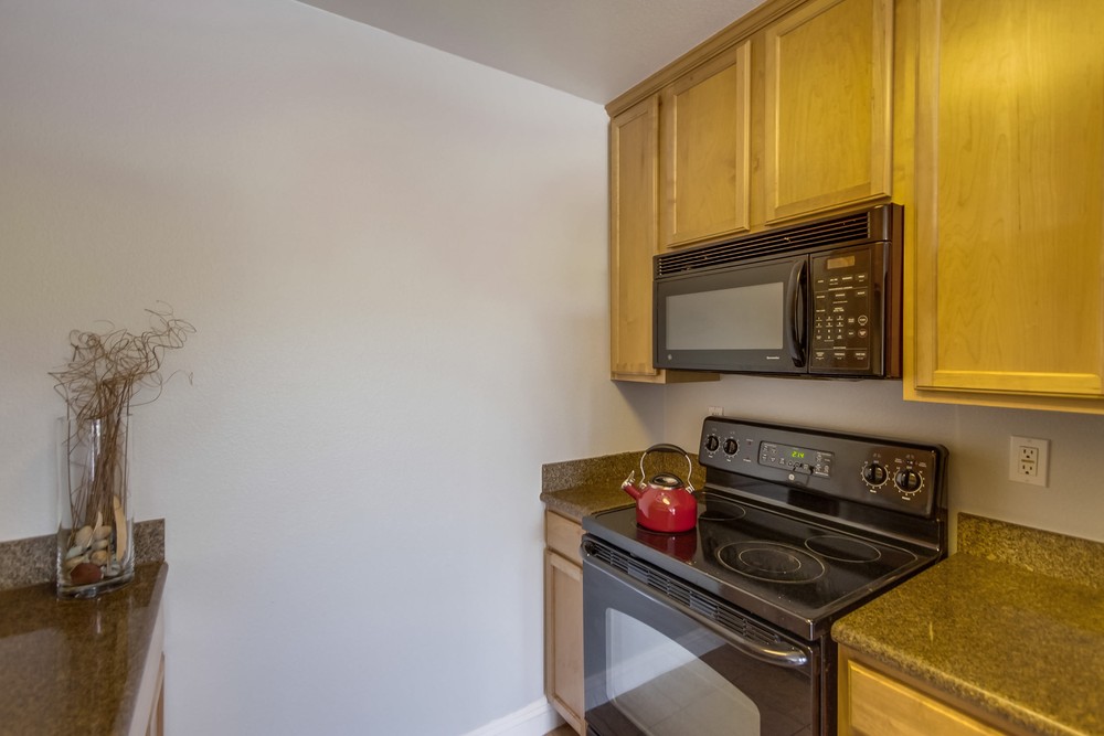 Virtual tour photo 20 of 53 for 3535 Madison Ave #109