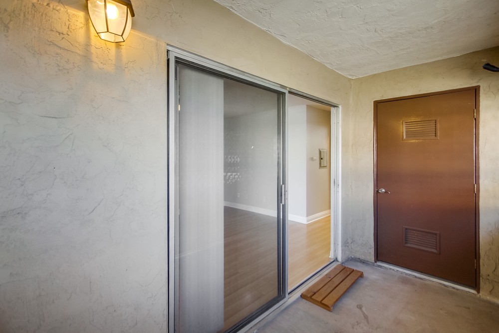Virtual tour photo 25 of 53 for 3535 Madison Ave #109