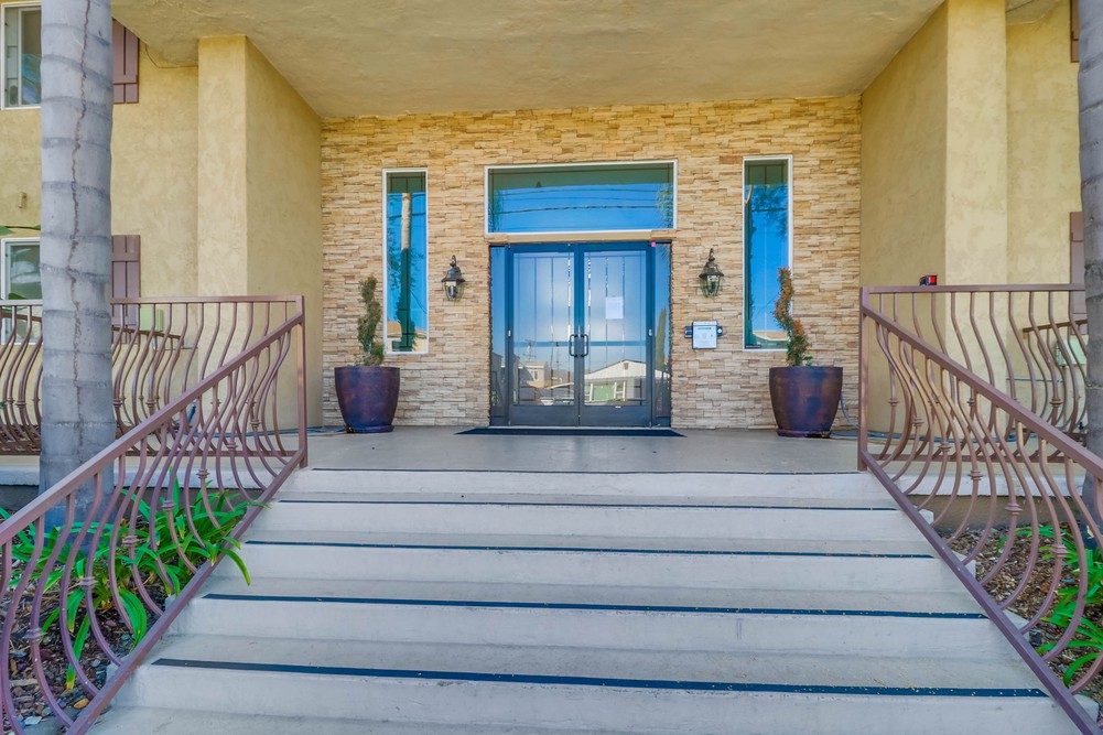 Virtual tour photo 4 of 42 for 3535 Madison Ave UNIT 113