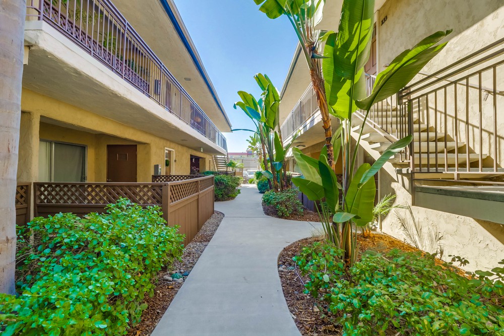 Virtual tour photo 5 of 42 for 3535 Madison Ave UNIT 113