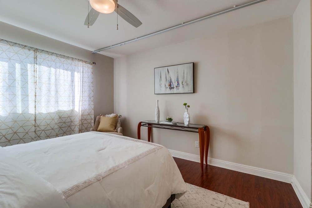 Virtual tour photo 26 of 42 for 3535 Madison Ave UNIT 113