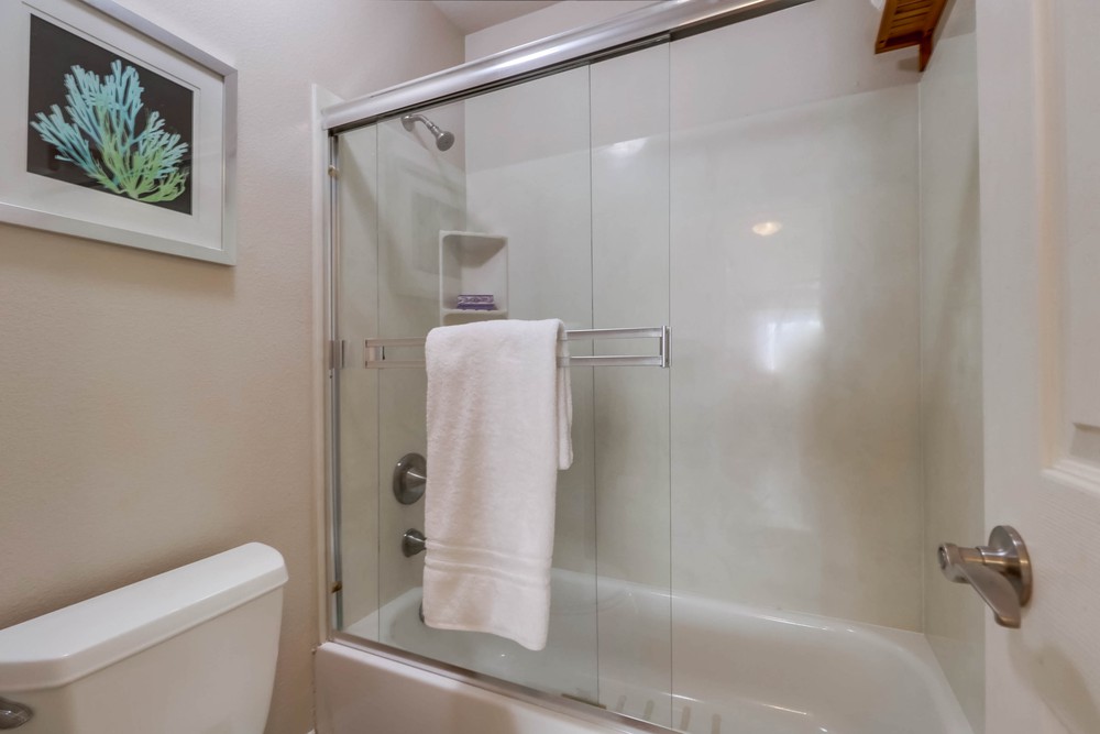 Virtual tour photo 31 of 42 for 3535 Madison Ave UNIT 113