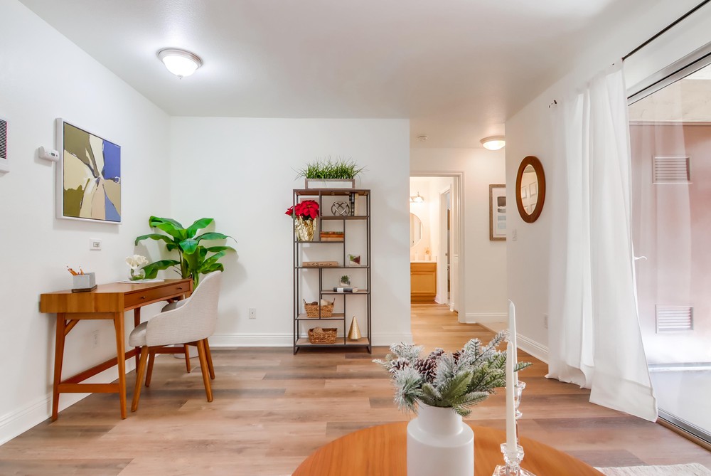 Virtual tour photo 17 of 41 for 3535 Madison Ave UNIT 123