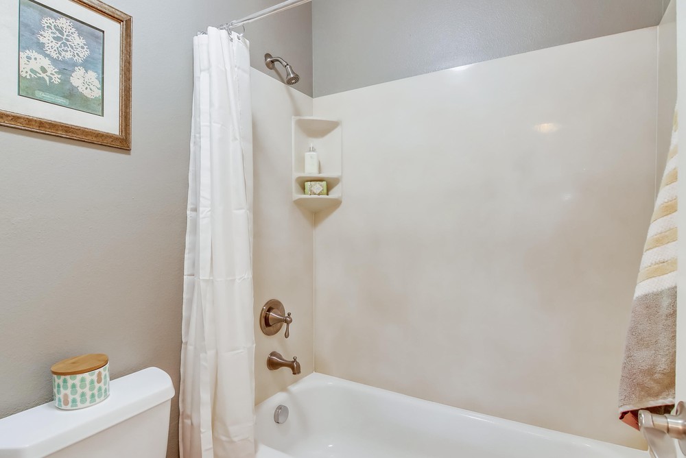 Virtual tour photo 37 of 41 for 3535 Madison Ave UNIT 123