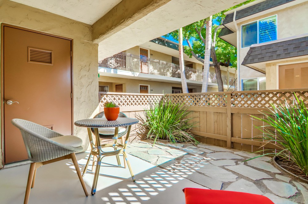Virtual tour photo 41 of 41 for 3535 Madison Ave UNIT 123