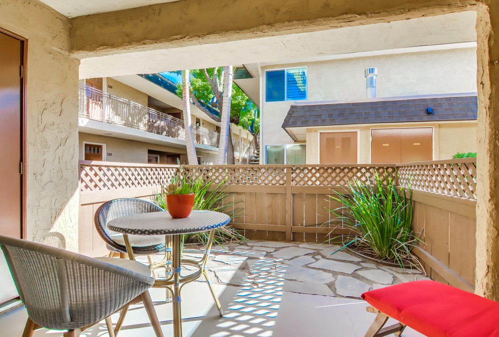 Virtual tour photo 42 of 41 for 3535 Madison Ave UNIT 123