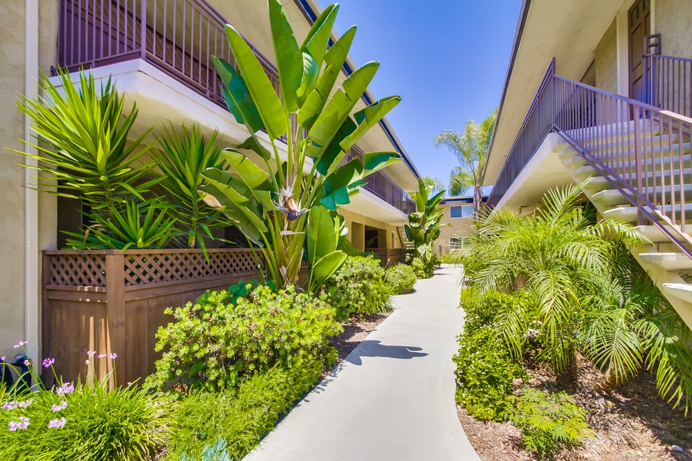 Virtual tour photo 6 of 35 for 3535 Madison Avenue #232