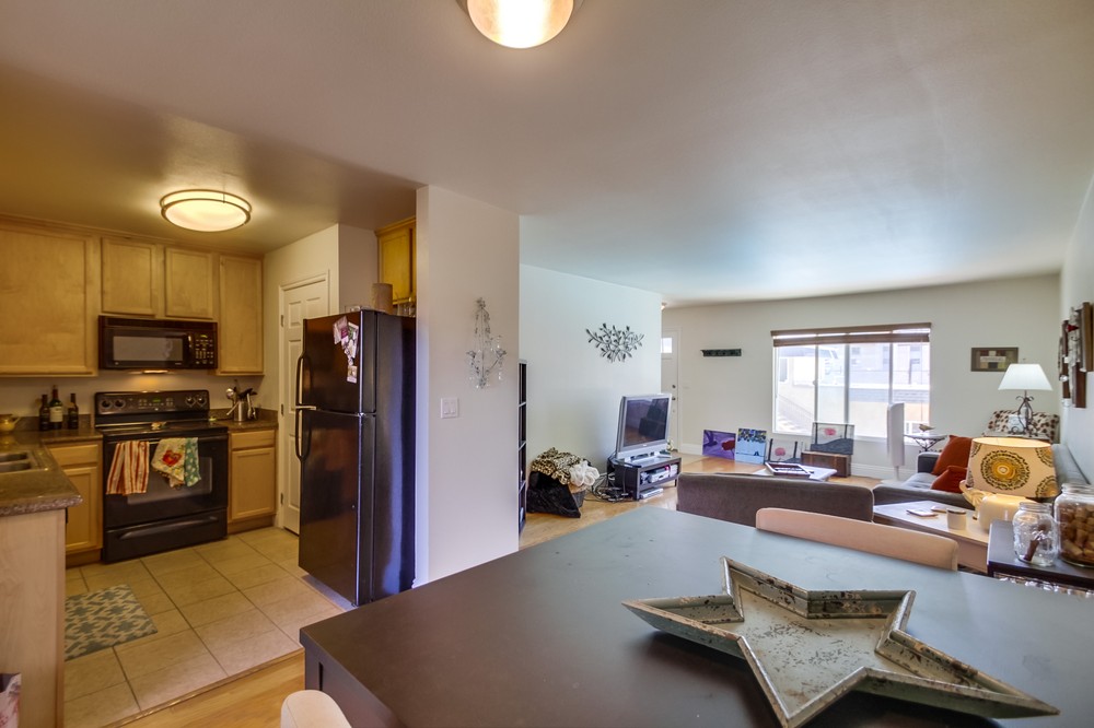 Virtual tour photo 12 of 35 for 3535 Madison Avenue #232