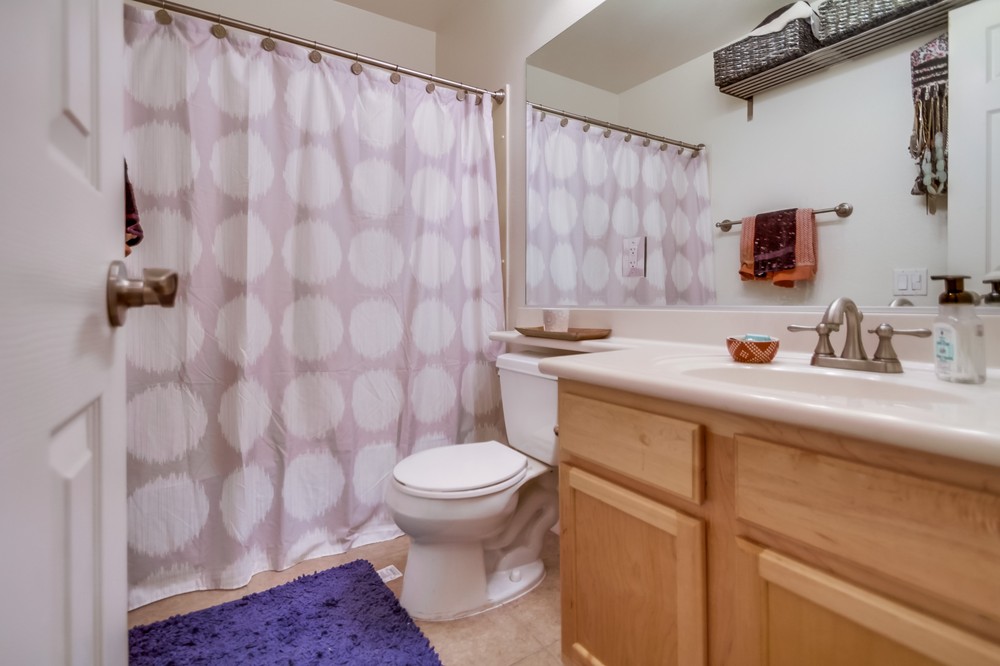 Virtual tour photo 23 of 35 for 3535 Madison Avenue #232