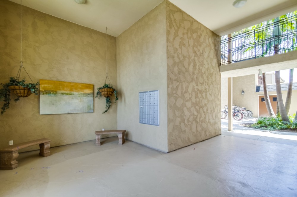 Virtual tour photo 34 of 35 for 3535 Madison Avenue #232