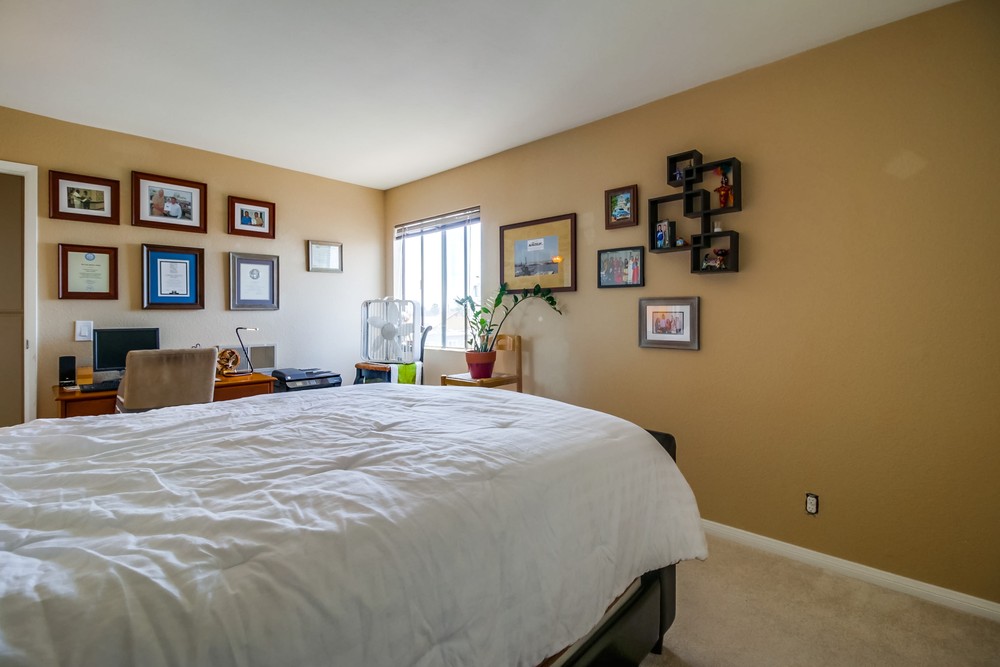 Virtual tour photo 22 of 24 for 3535 Monroe Ave #28