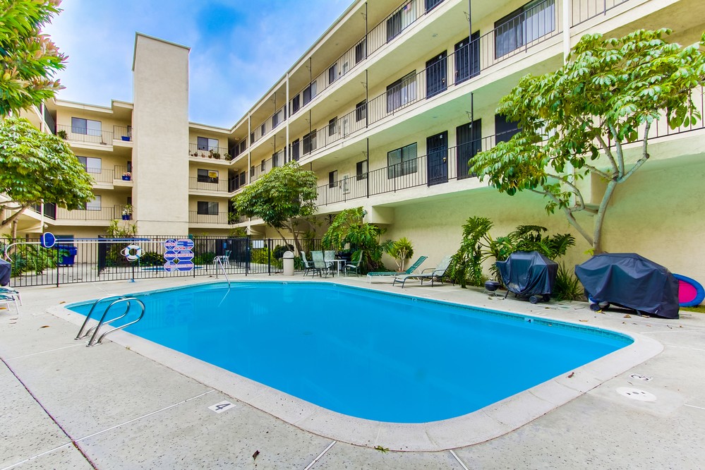 Virtual tour photo 17 of 23 for 3535 Monroe Avenue #46
