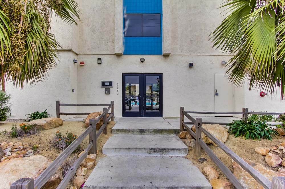 Virtual tour photo 21 of 23 for 3535 Monroe Avenue #46