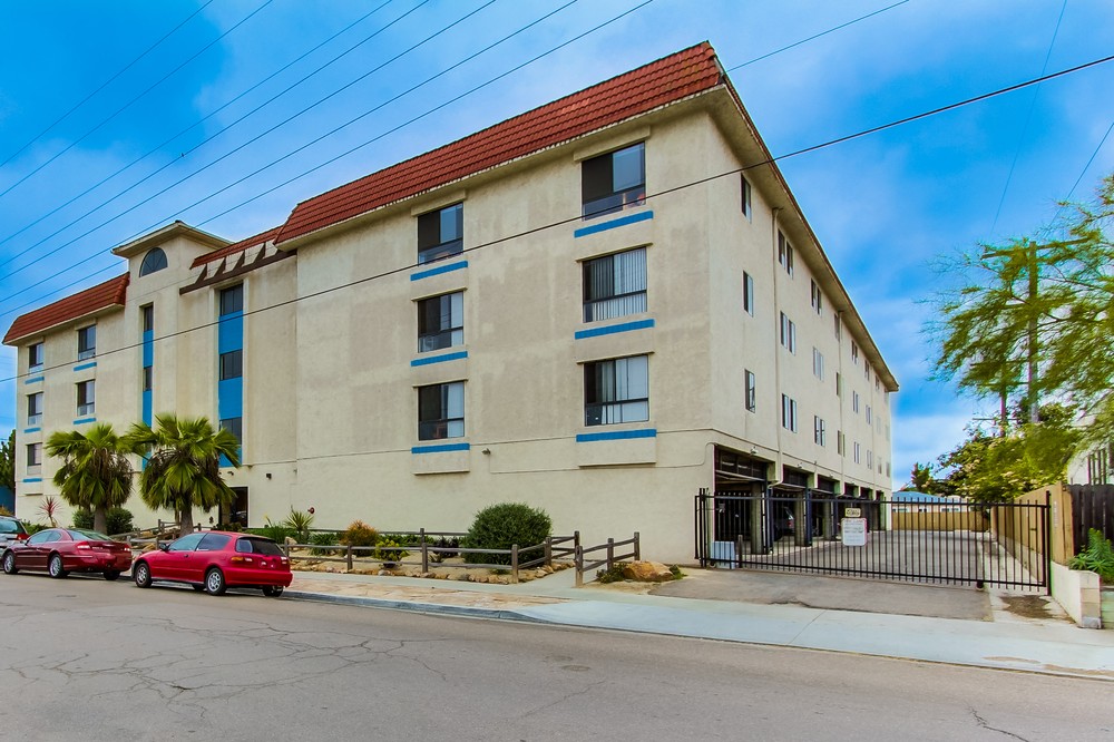 Virtual tour photo 23 of 23 for 3535 Monroe Avenue #46