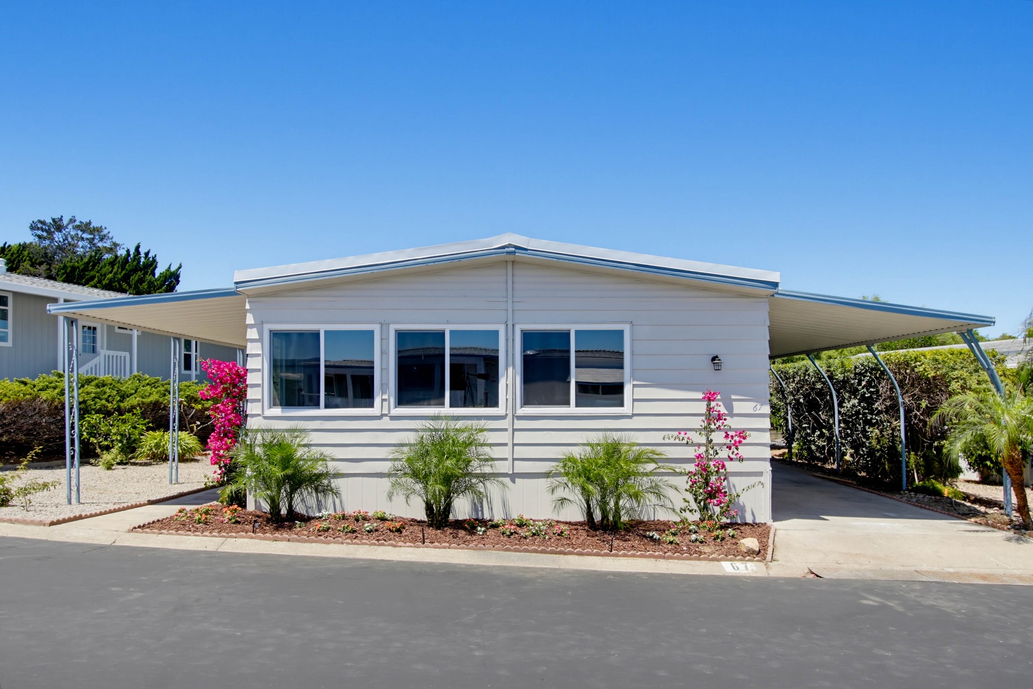 Virtual tour photo 3 of 40 for 3535 W Linda Vista Dr Spc 67