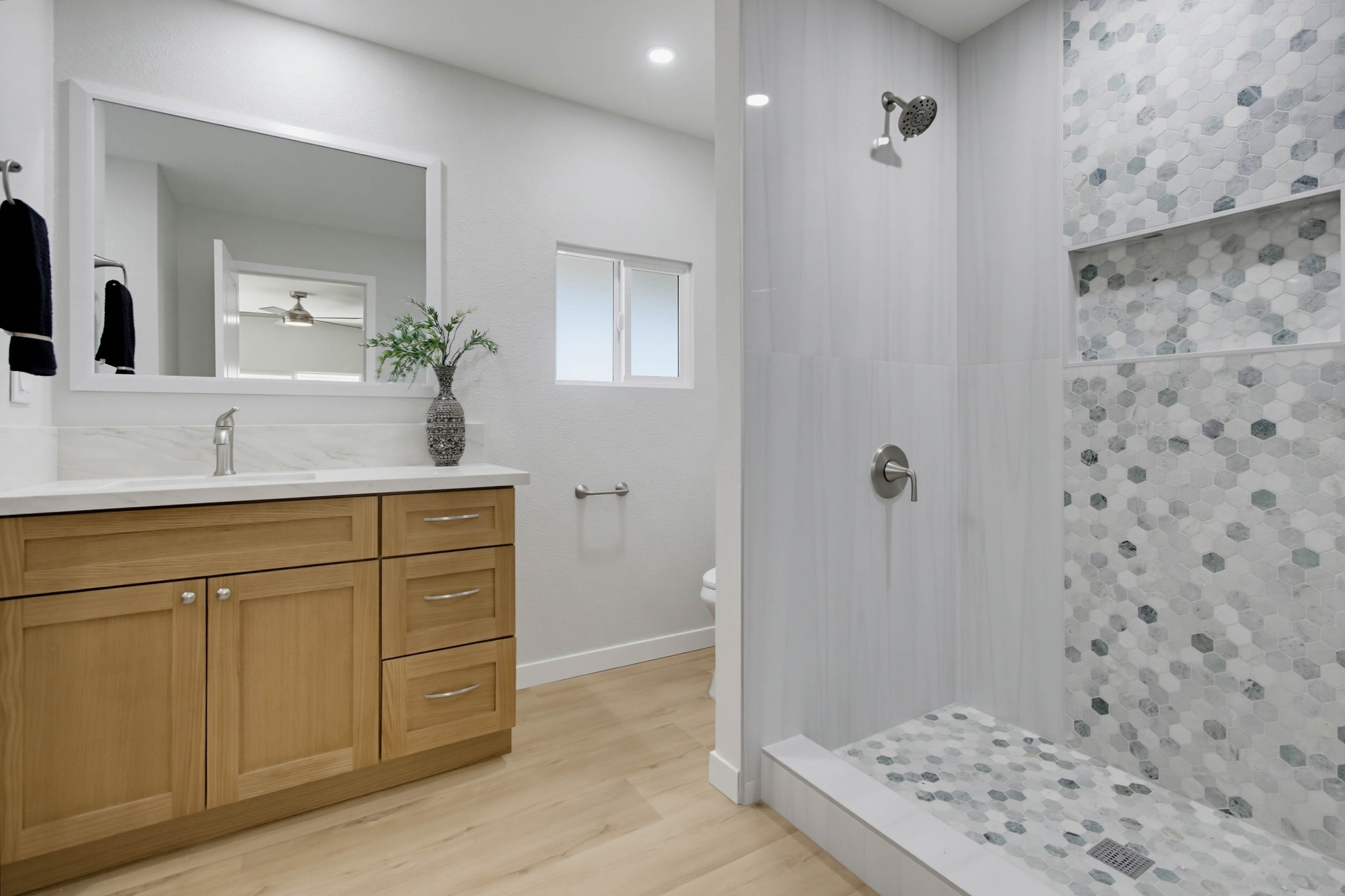 Virtual tour photo 31 of 40 for 3535 W Linda Vista Dr Spc 67