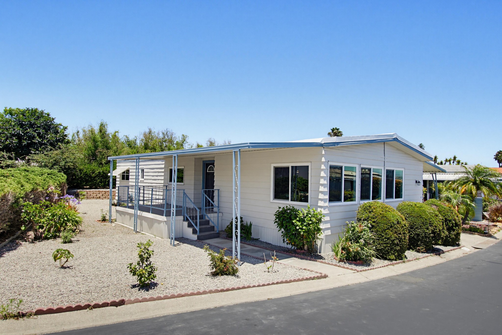 Virtual tour photo 1 of 40 for 3535 W Linda Vista Dr Spc 67