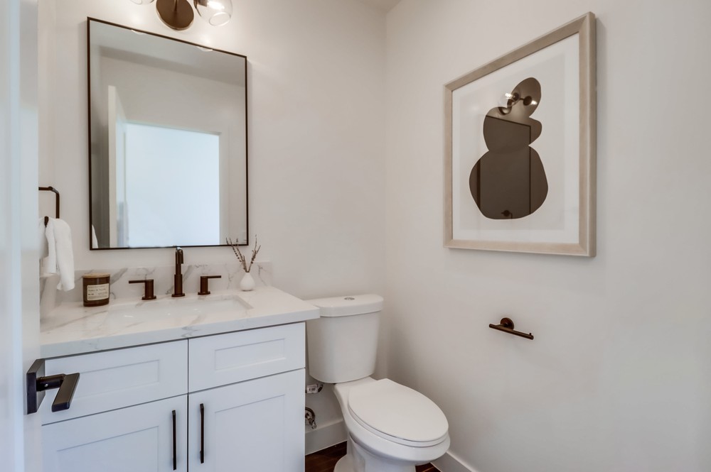 Virtual tour photo 23 of 67 for 3535 Wilshire Terrace