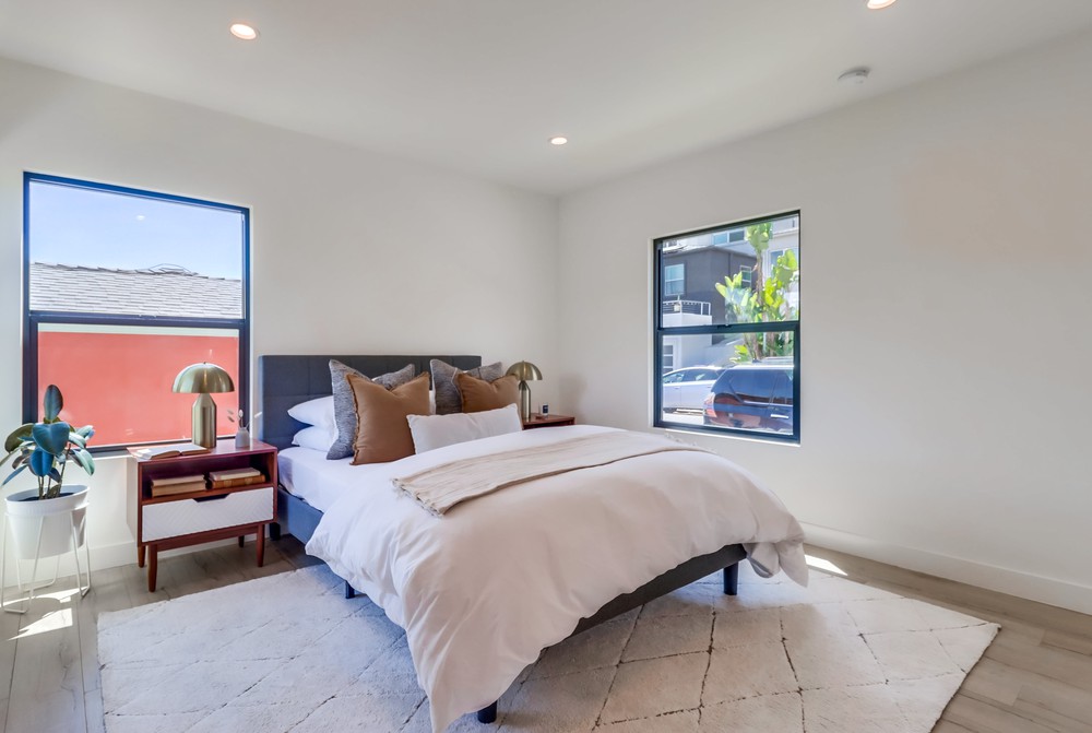 Virtual tour photo 36 of 67 for 3535 Wilshire Terrace